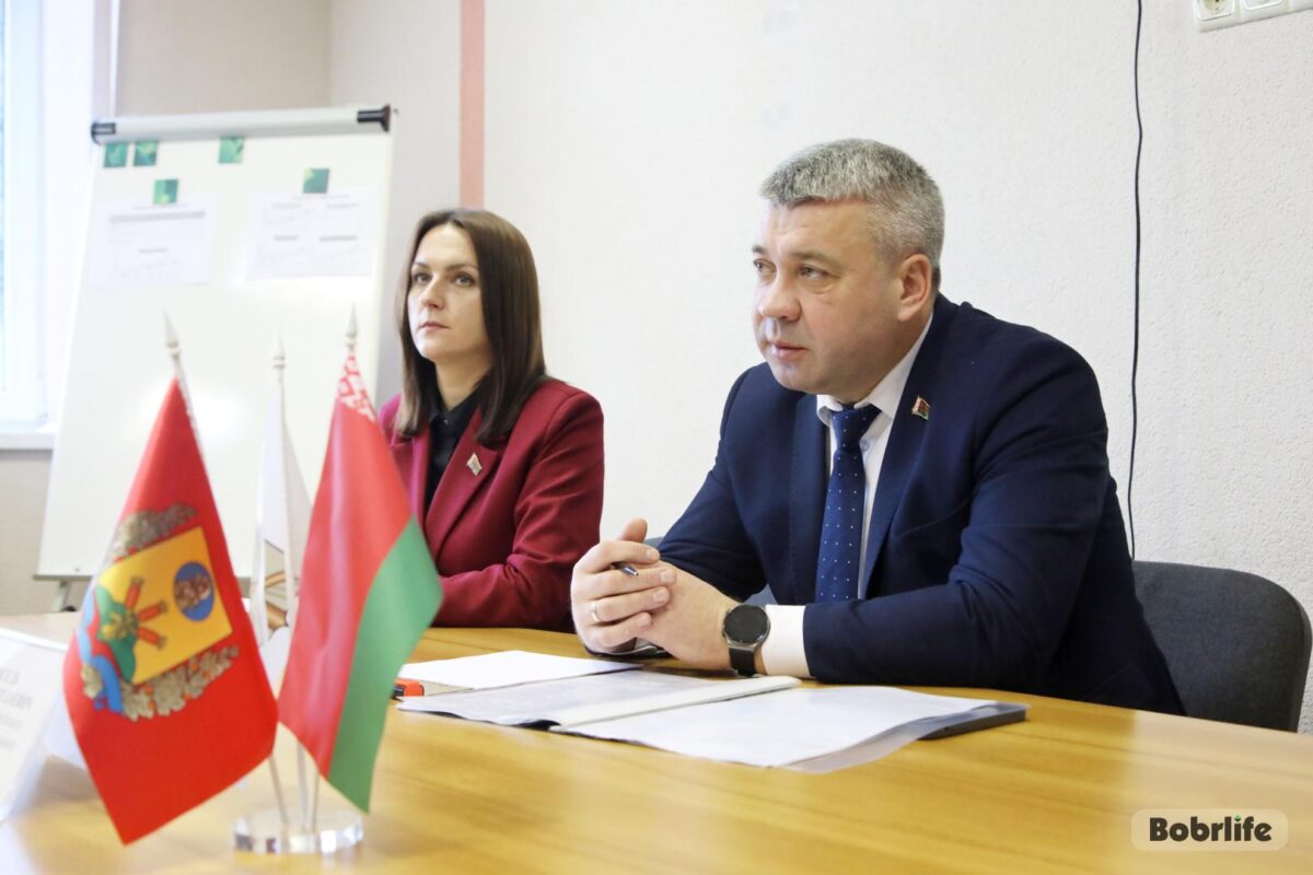 Аб выбарах Прэзідэнта і развіцці горада. Ігар Кісель правёў сустрэчу з калектывам Бабруйскага мясакамбіната