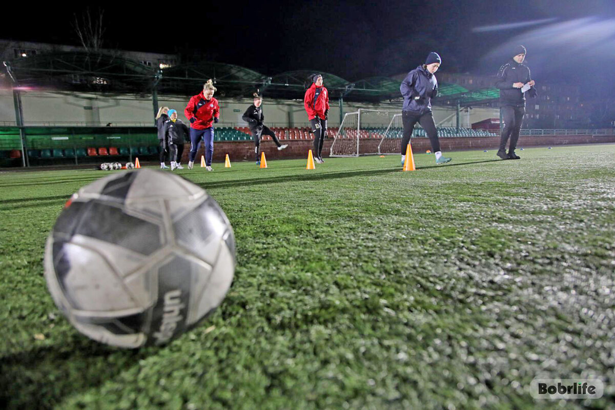 На футбольном поле – девчонки. В Бобруйске создается новая женская команда «Белшина»