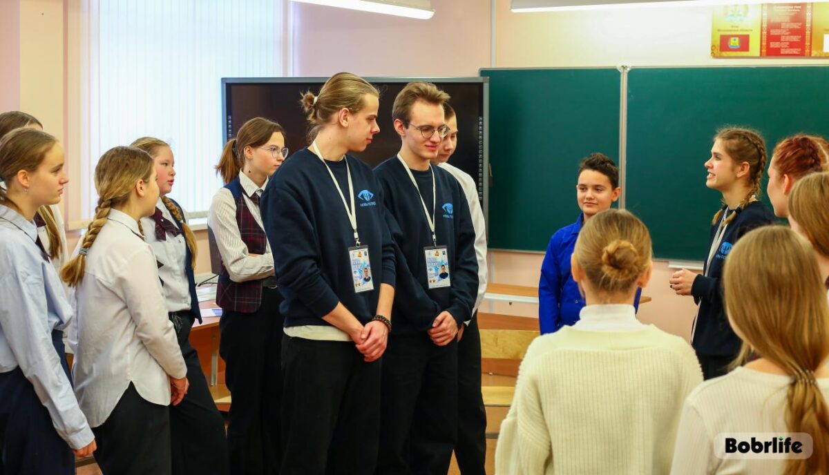 Удзельнікі «Зорнага паходу» правялі творчыя майстар-класы для вучняў 35-й школы