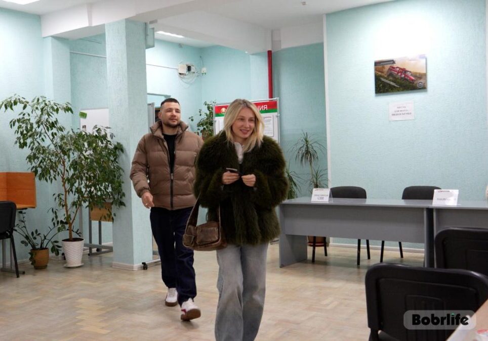 Популярные блогеры из Бобруйска Надя Федина и Федор Евдокимов поучаствовали в важнейшем политическом событии страны