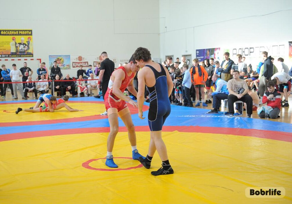 Ежегодный турнир памяти генерал-майора танковых войск Бахарова открылся в Бобруйске