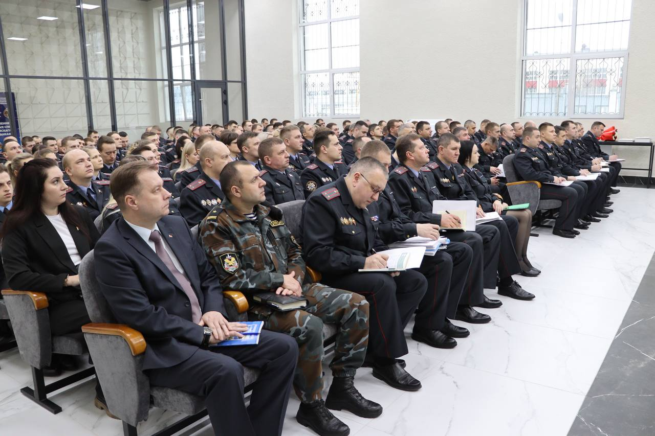 УВД Бобруйского горисполкома состоялось подведение итогов оперативно-служебной деятельности за 2024 год