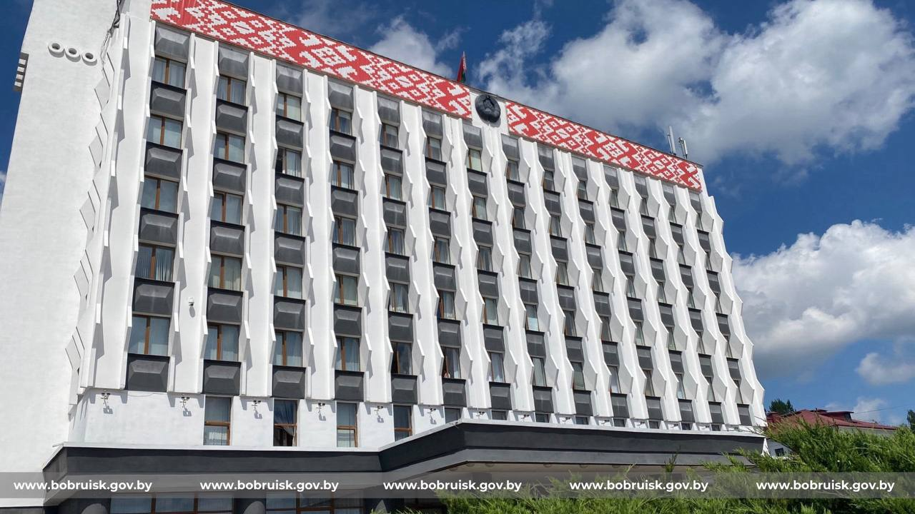 Старшыня Бабруйскага гарвыканкама пракаментаваў падпісаны Прэзідэнтам Беларусі Указ №74