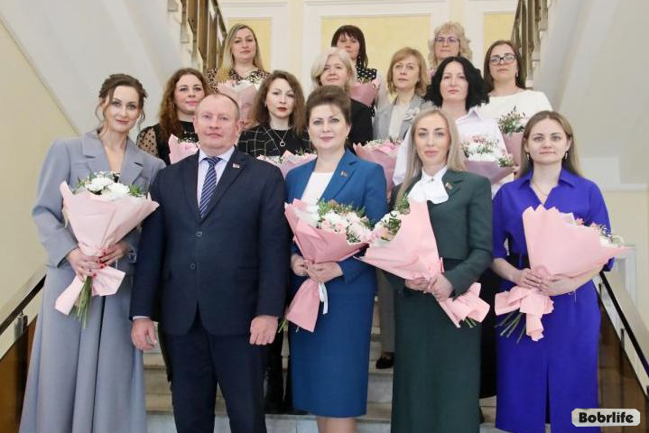 Для бабруйчанак напярэдадні 8 Сакавіка прайшоў урачысты прыём. Даведаліся, хто быў запрошаны