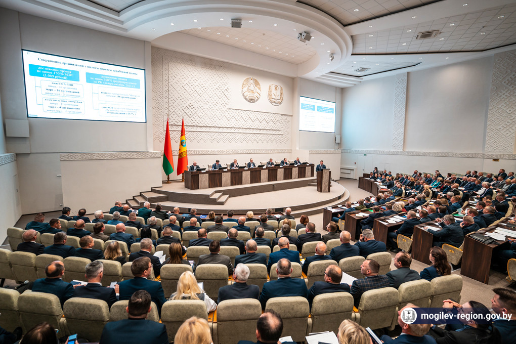 Итоги социально-экономического развития Могилевской области за I квартал 2025 года обсудили на заседании облисполкома