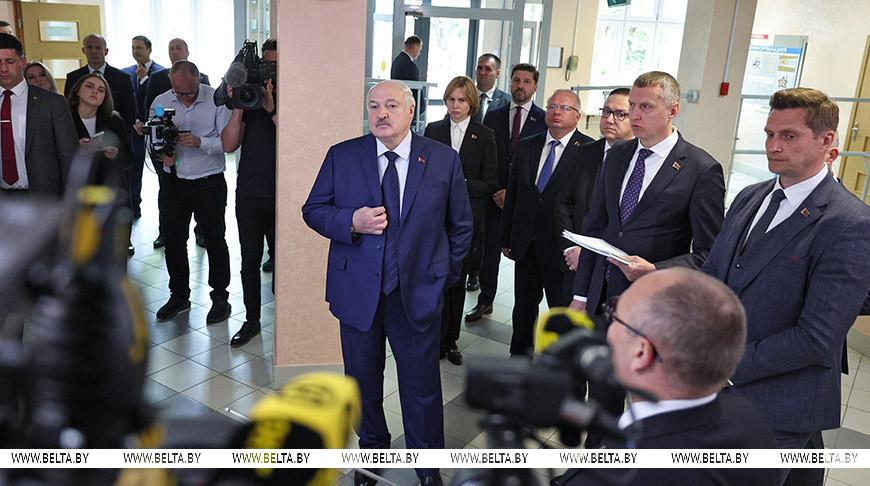«Отдача минусовая!» Александр Лукашенко раскритиковал работу «Беларусьфильма»
