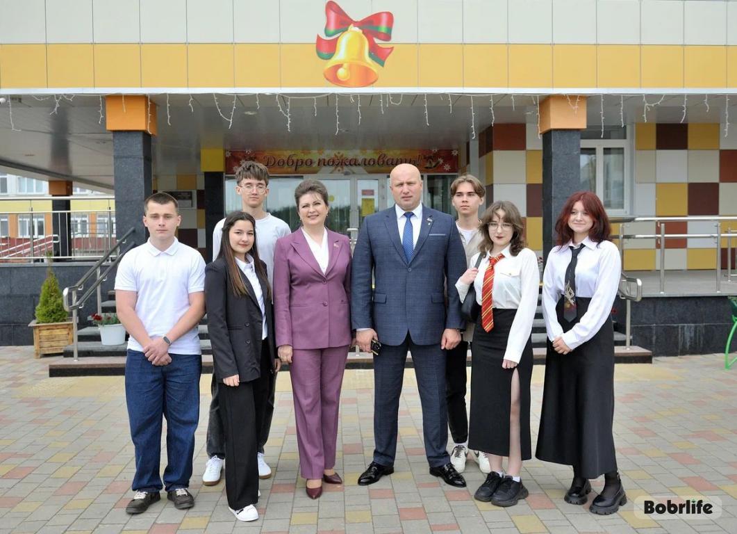 «Все в ваших руках!» Председатель горисполкома встретился с молодежным активом