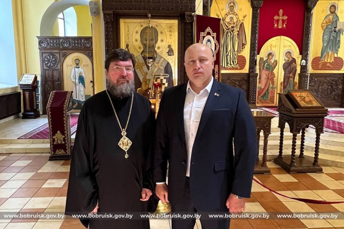 Глава города посетил Кафедральный собор Николая Чудотворца