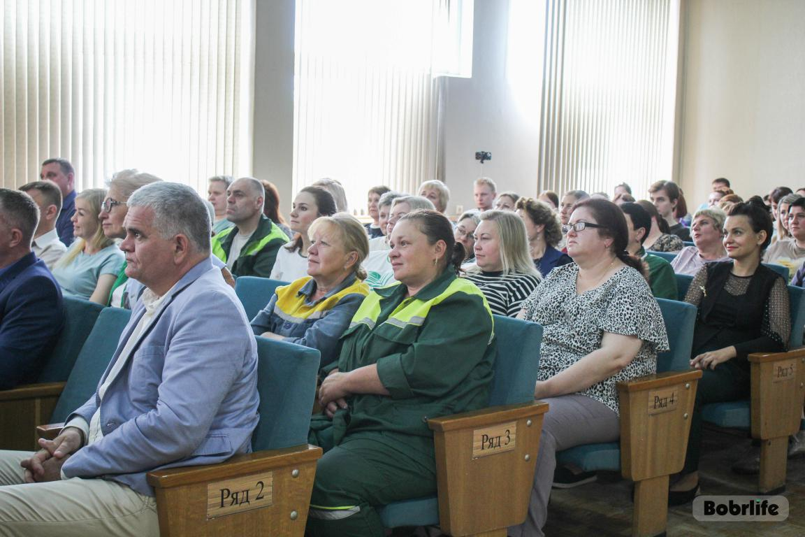 В трудовых коллективах Бобруйска проходит Единый день информирования