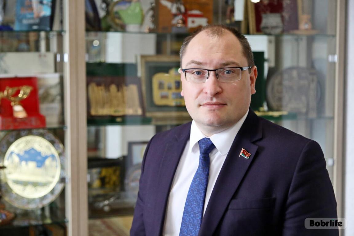 16 июля прием граждан проведет Виталий Подобед. Идет предварительная запись