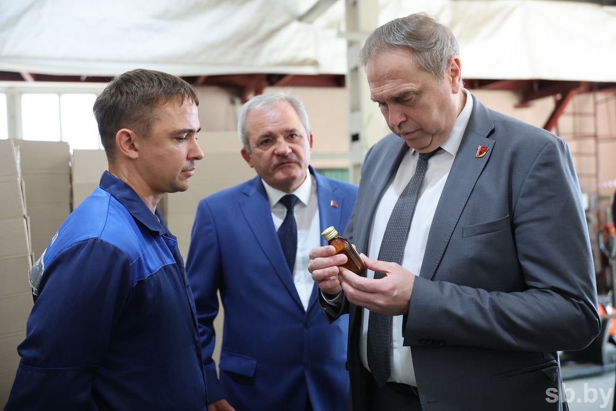 На Бобруйском заводе биотехнологий рассказали, как внедряют в производство разработки белорусских ученых