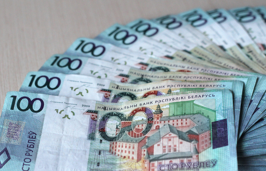 Взял из кассы. В Бобруйске продавец украл более 2000 рублей