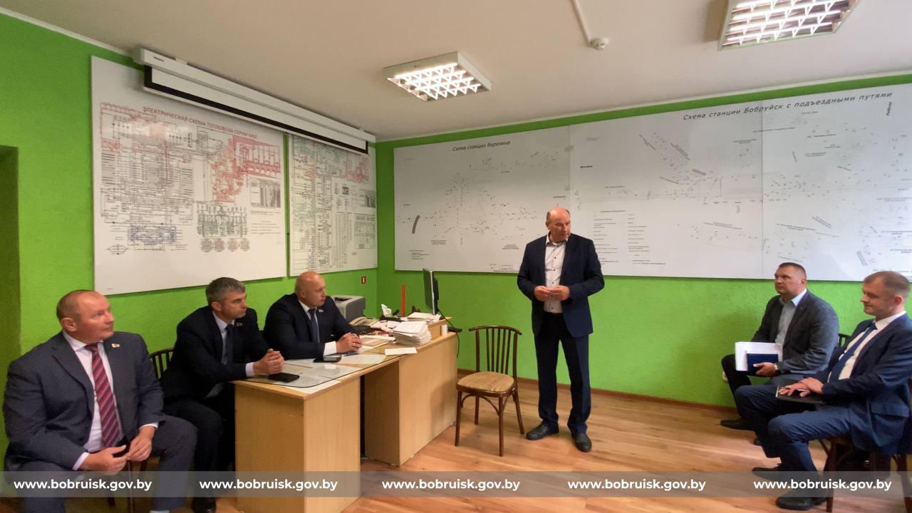 Эффективное сотрудничество: глава Бобруйска и начальник Могилевского отделения БелЖД обсудили актуальные вопросы