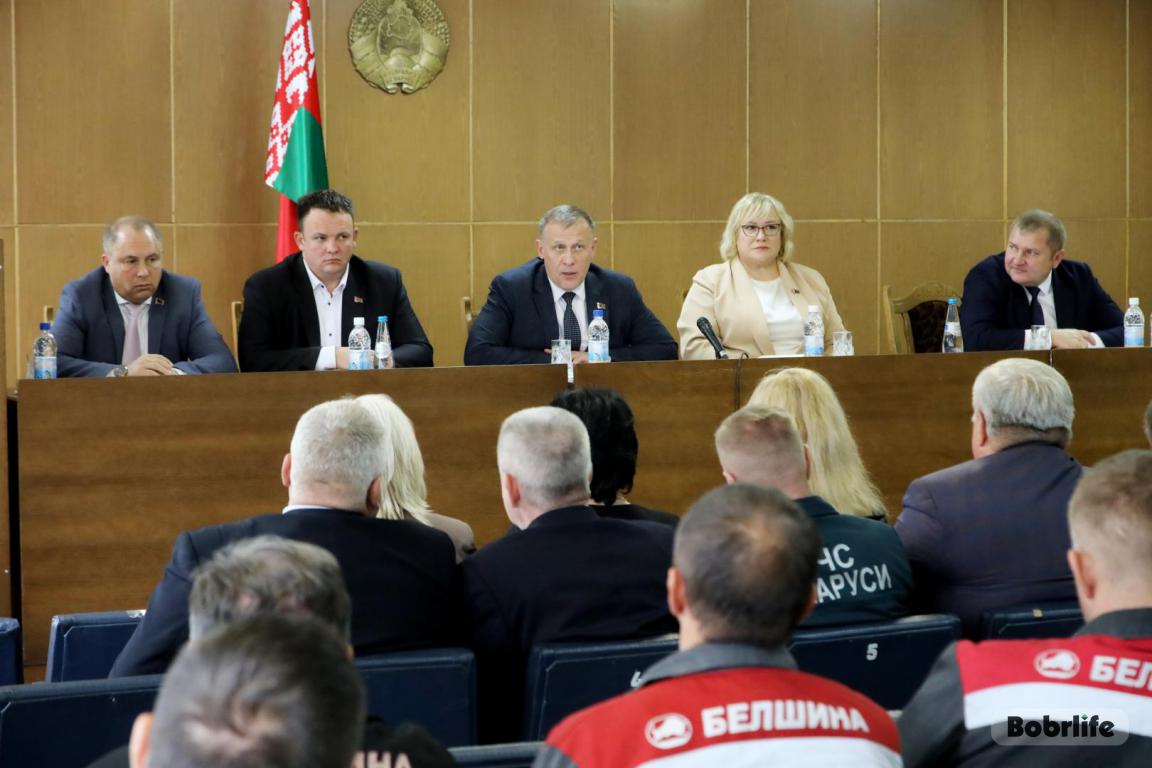 В Бобруйске прошло выездное заседание комиссии по профилактике производственного травматизма и профессиональной заболеваемости при Бобруйском горисполкоме
