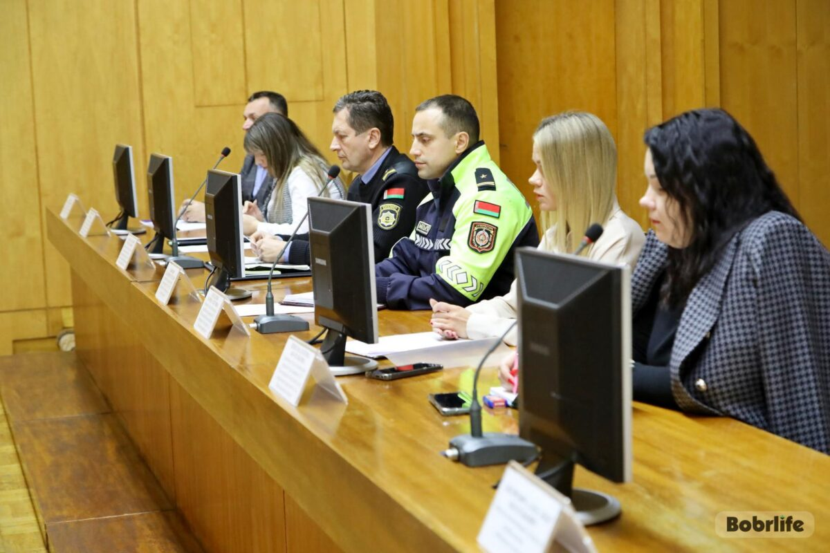 От водителя до каждого пассажира. В Бобруйске обсудили вопросы безопасности дорожного движения