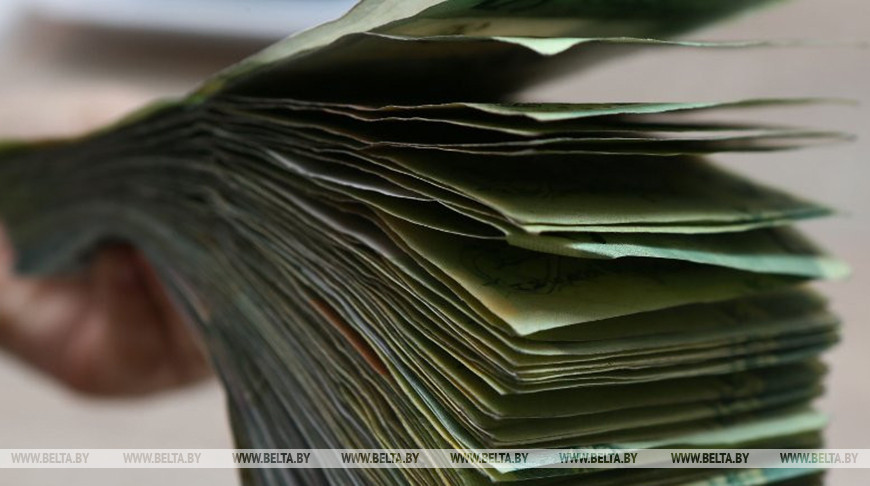 В Бобруйске пенсионерка хотела помочь разоблачить аферистов и передала курьеру Br23 тыс.