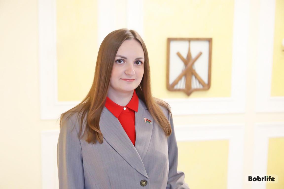 Учитель, председатель профкома, депутат Бобруйского горсовета и делегат ВНС Ирина Козлова: когда поет душа – и дела добрые множатся