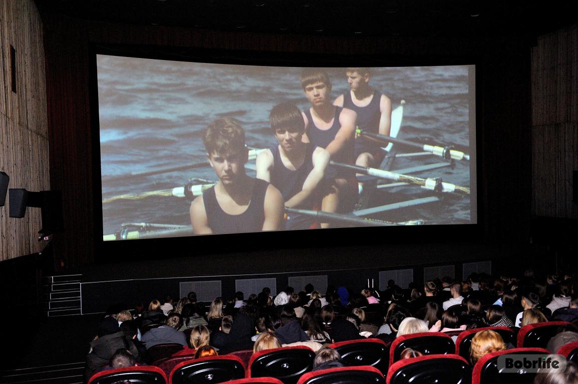 Сила духа. В Бобруйске прошла премьера фильма «Переломный момент»