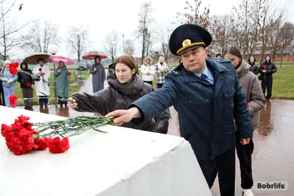 Урок истории. В Бобруйске прошел митинг в память жертв преступления геноцида