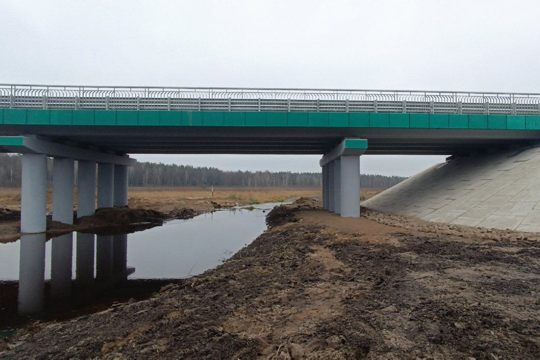 В Бобруйском районе построили уникальный мост, что открывает новые возможности для дорожников региона