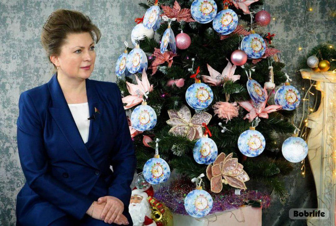 Гостьей новогодней благотворительной акции «Подарим детям сказку» стала председатель Бобруйского городского Совета депутатов Ирина Рынейская