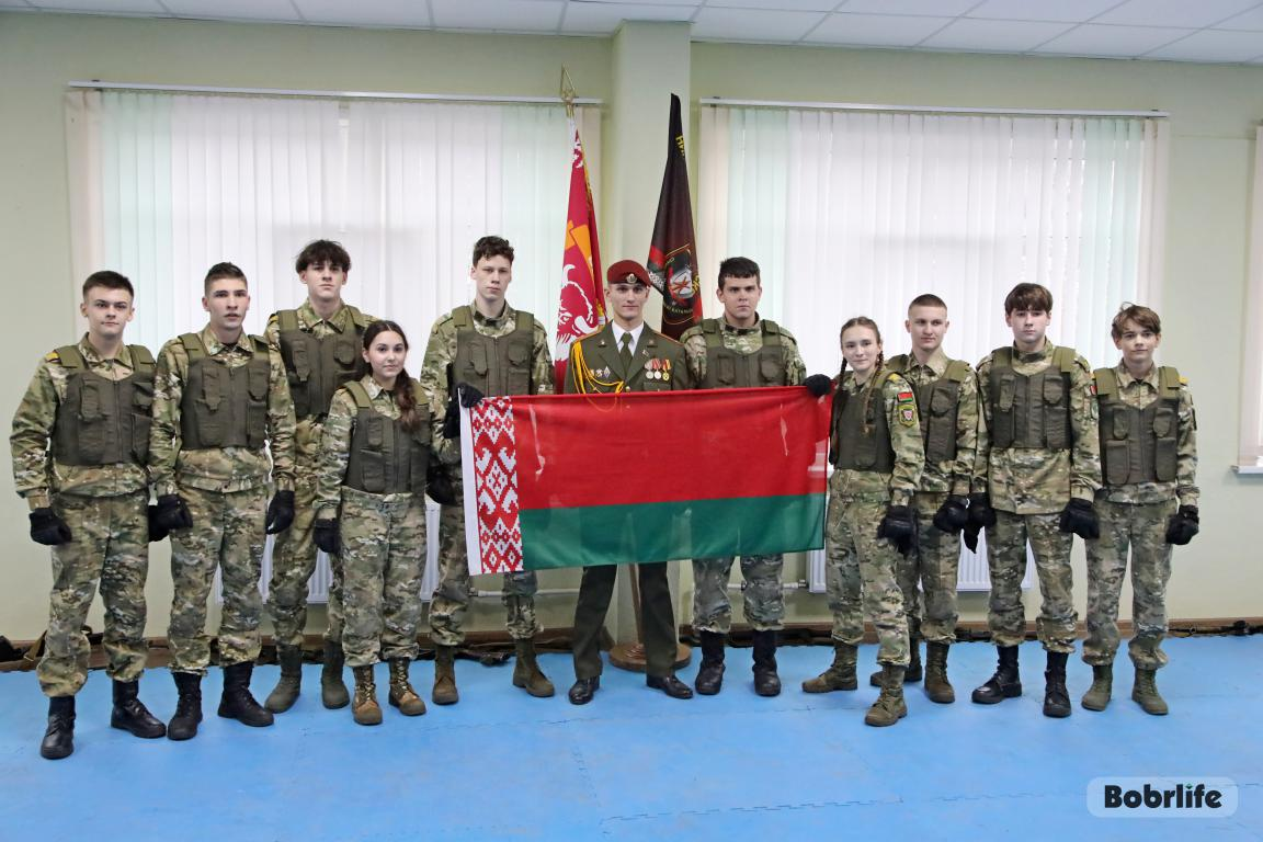 Традиции патриотизма. В Бобруйске военно-патриотический клуб «Зубр» отметил четвертую годовщину со дня создания