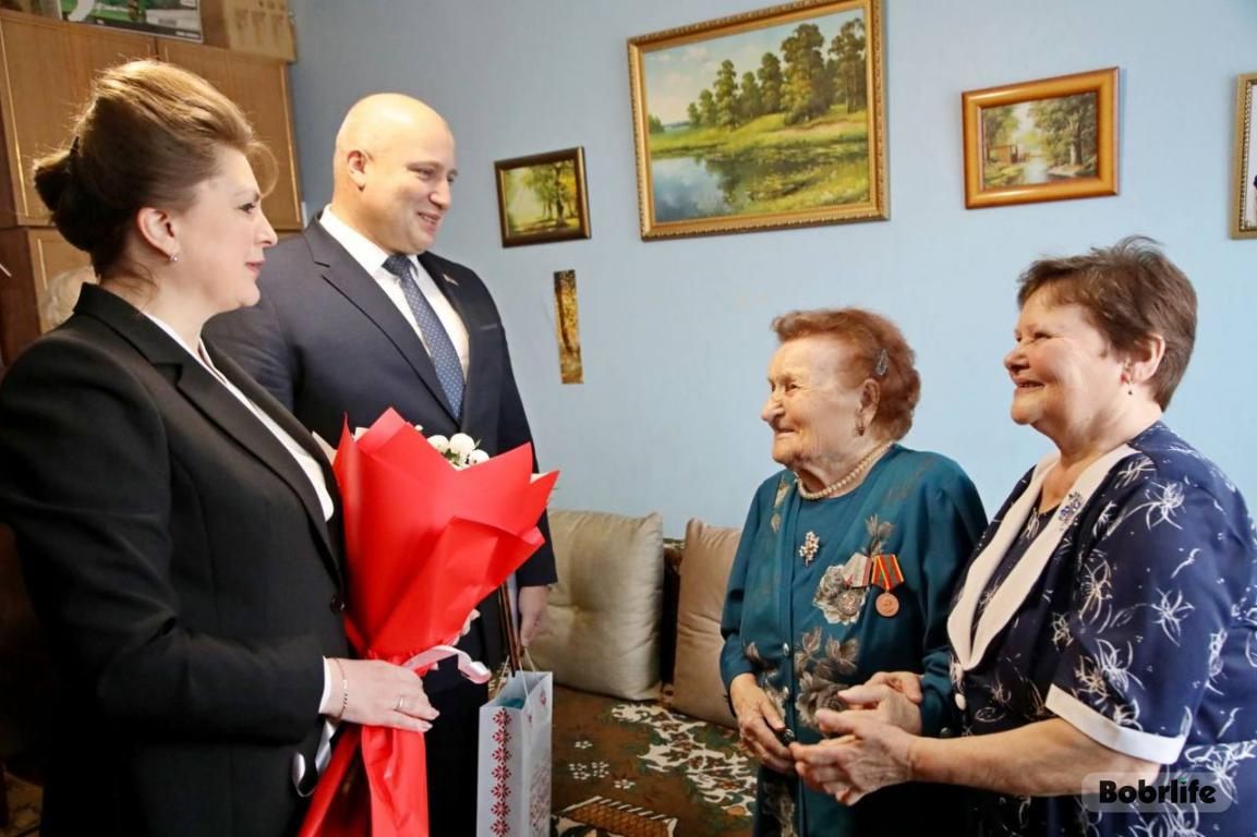 Главное – душою не стареть! Ветеран Великой Отечественной войны Валентина Бестужева празднует вековой юбилей