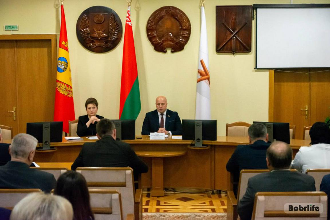Держать руку на пульсе. В Бобруйском горисполкоме прошло оперативное совещание