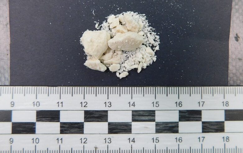 За рекламу наркошопов — реальный срок. История двух «трафаретчиц» из Бобруйска