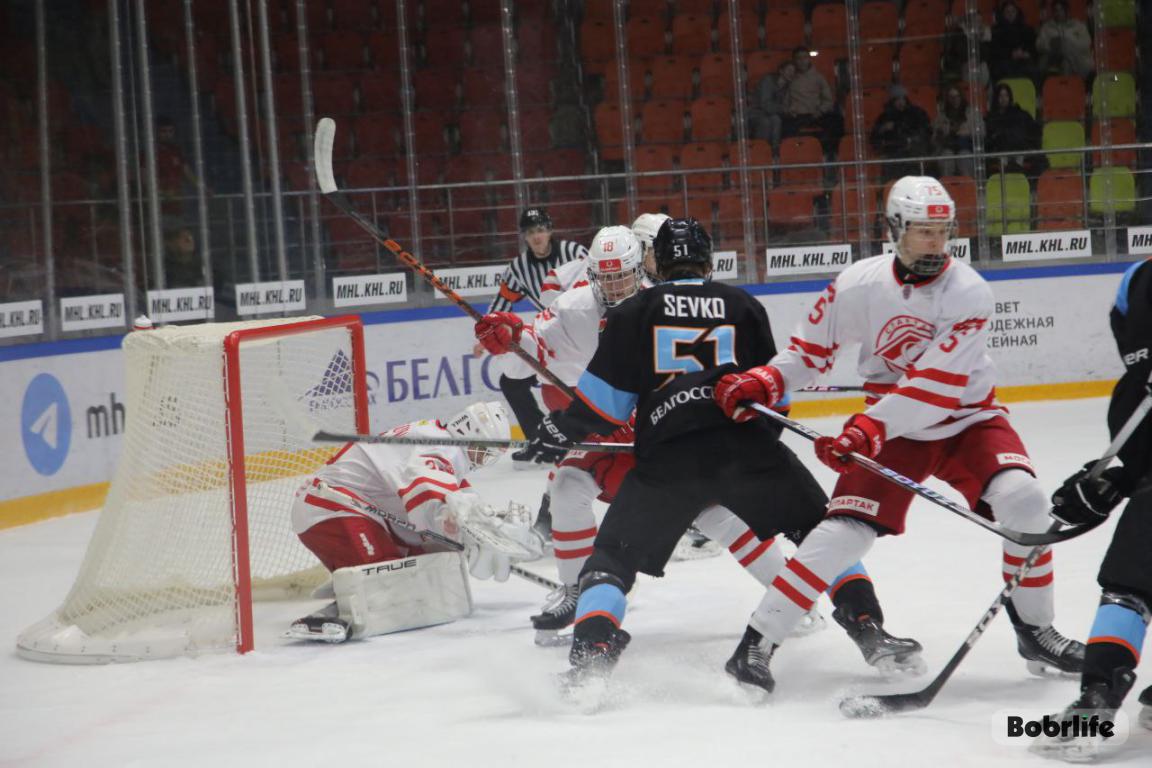 Вторая победа кряду в МХЛ! Бобруйский «Динамо-Шинник» дома обыграл московский «Спартак МАХ»