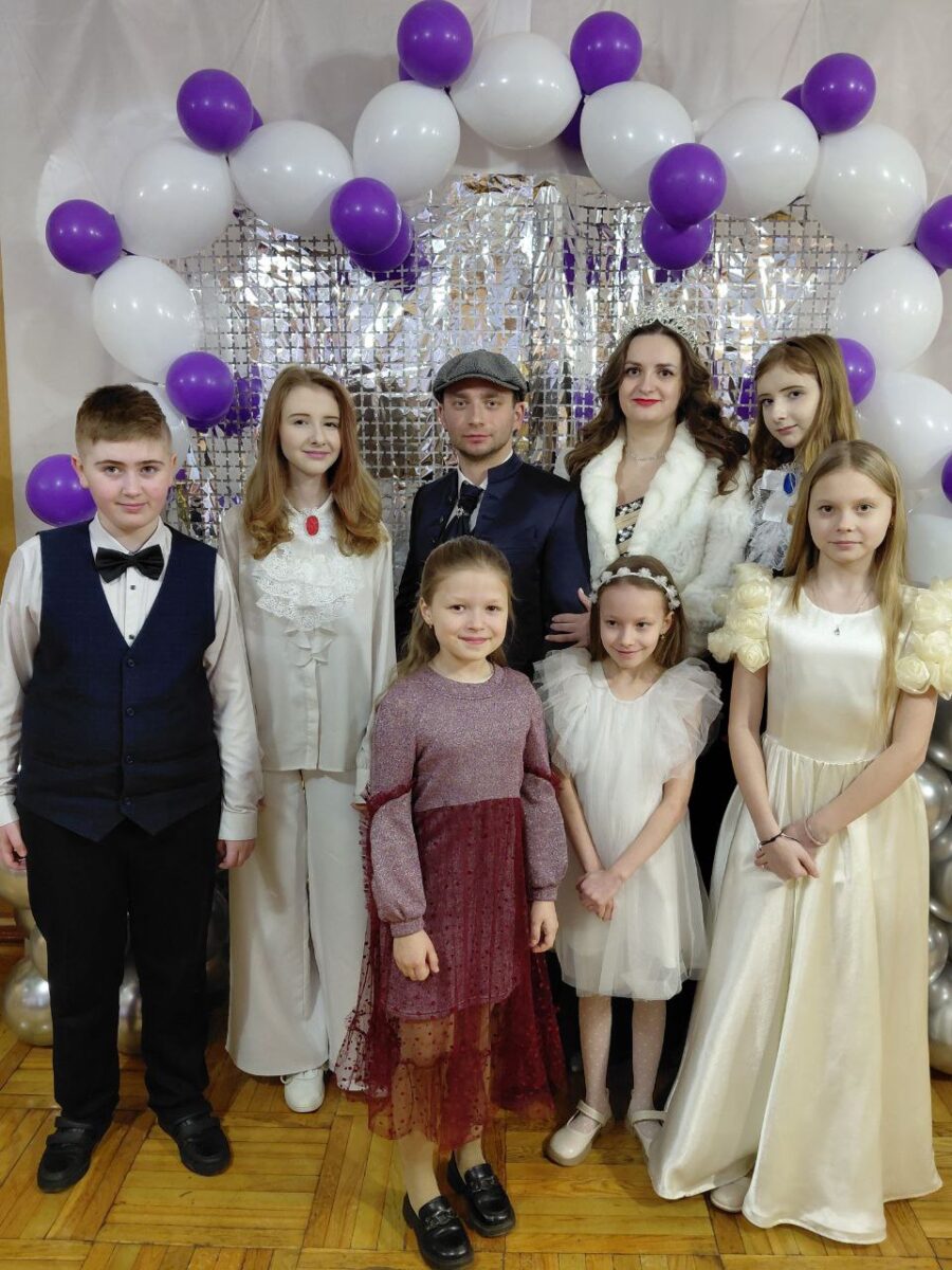 «Посвящение в юные музыканты». Праздник для первоклассников прошел в детской школе искусств №2 имени В.В. Оловникова