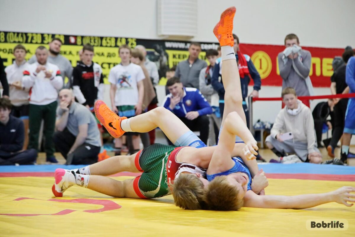 Схватки на ковре. В Бобруйске проходит турнир памяти генерал-майора Бориса Бахарова