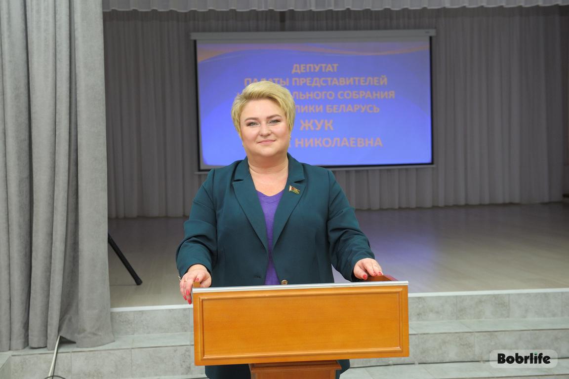 Вас выслушают. 29 января депутат Ольга Жук проведет личный прием и прямую телефонную линию