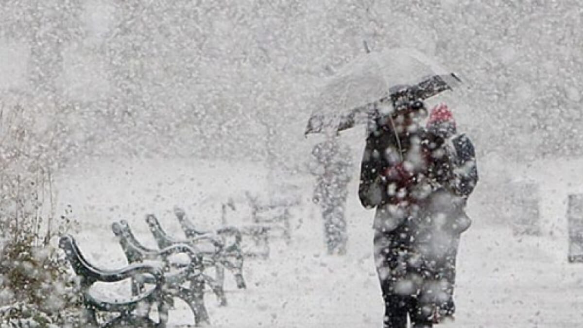 Зима вернулась! Что советует МЧС в непогоду