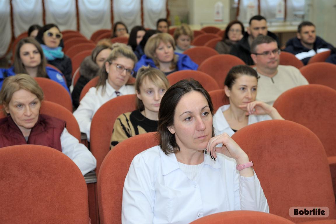 Основа развития. Делегат ВНС Роман Курмаз провел встречу с коллективом Бобруйского филиала ОАО «Бабушкина крынка»