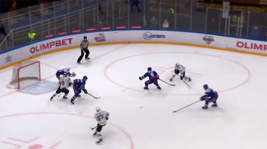 Хоккеисты «Динамо-Шинника» с победы начали выездную серию в МХЛ