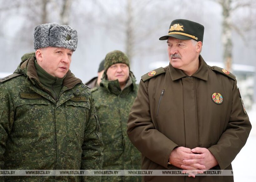 Александр Лукашенко лично проверил боеготовность Вооруженных Сил