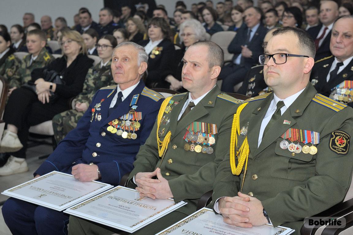 В Бобруйске прошел торжественный вечер, посвященный Дню защитников Отечества и Вооруженных Сил Республики Беларусь