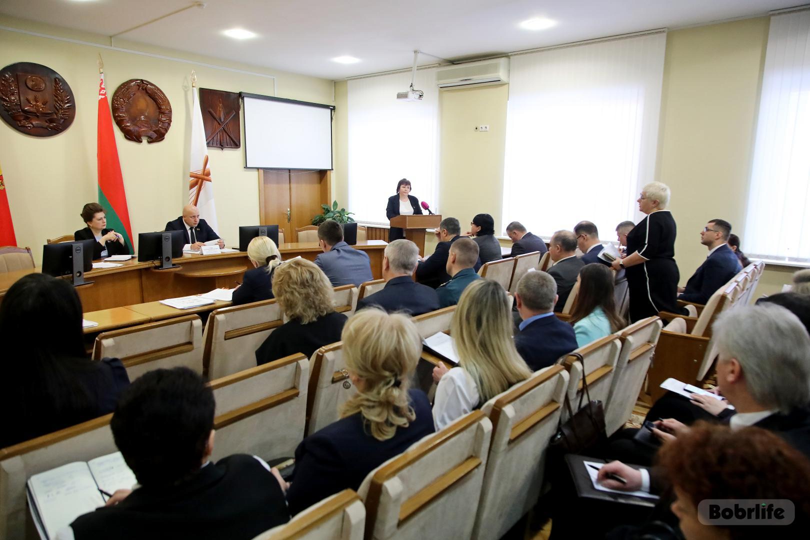 Под контролем. Текущие вопросы работы городских служб рассмотрели на оперативном совещании в Бобруйском горисполкоме