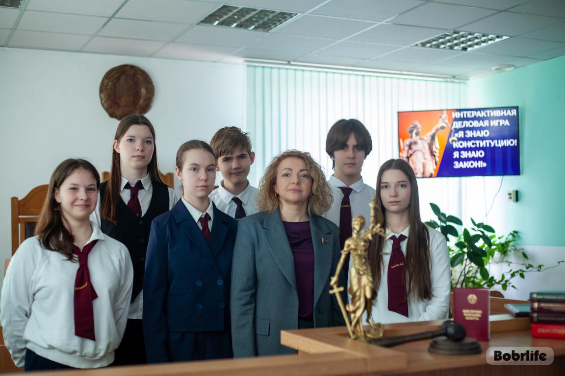 В преддверии Дня Конституции: гимназисты посетили суд Бобруйского района и г. Бобруйска