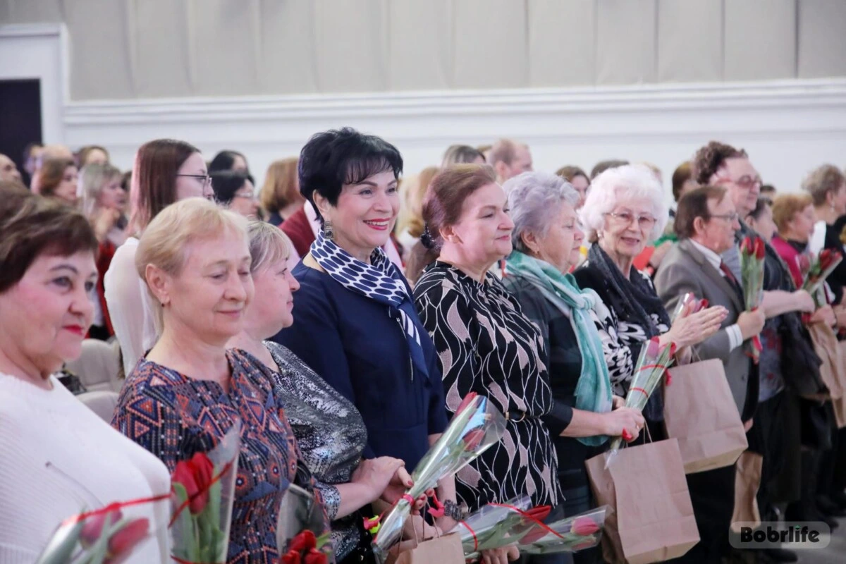 С людьми и для людей. В Бобруйске прошел концерт, посвященный 105-летию Белорусского профсоюза работников образования и науки