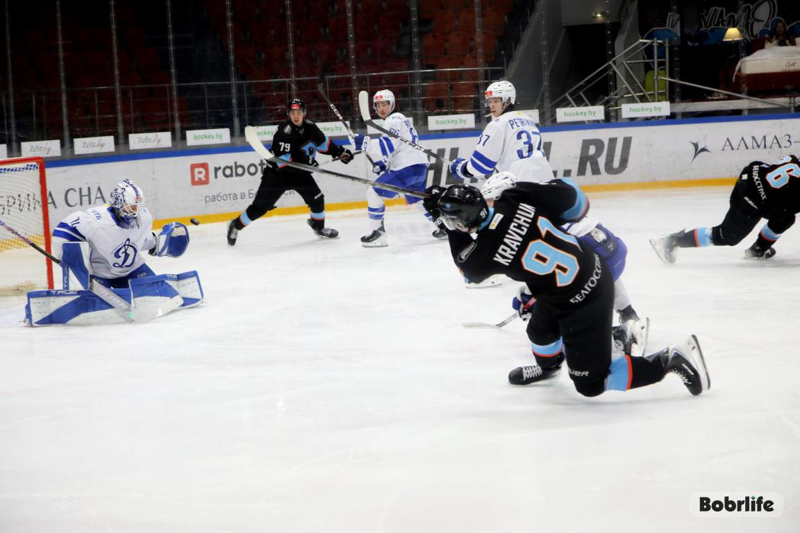 И вновь победа «Динамо-Шинника». На этот раз со счетом 3:2 в основное время