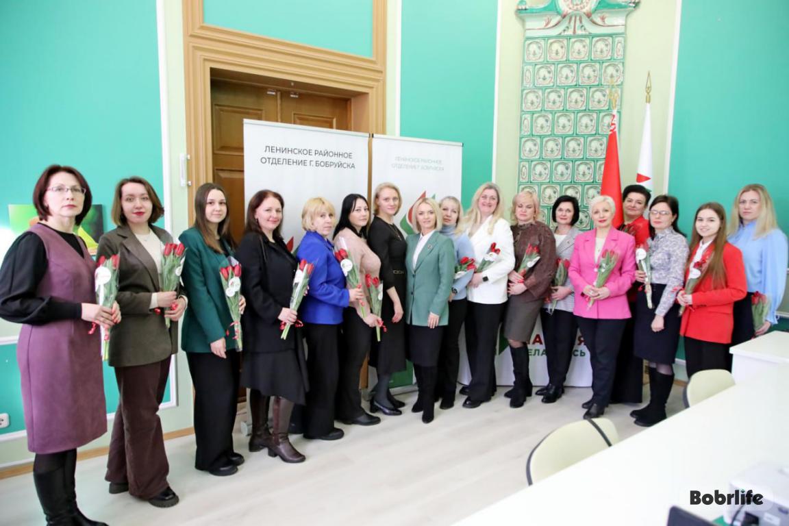 Диалоговая площадка «История Бобруйска в женских лицах» объединила жительниц города