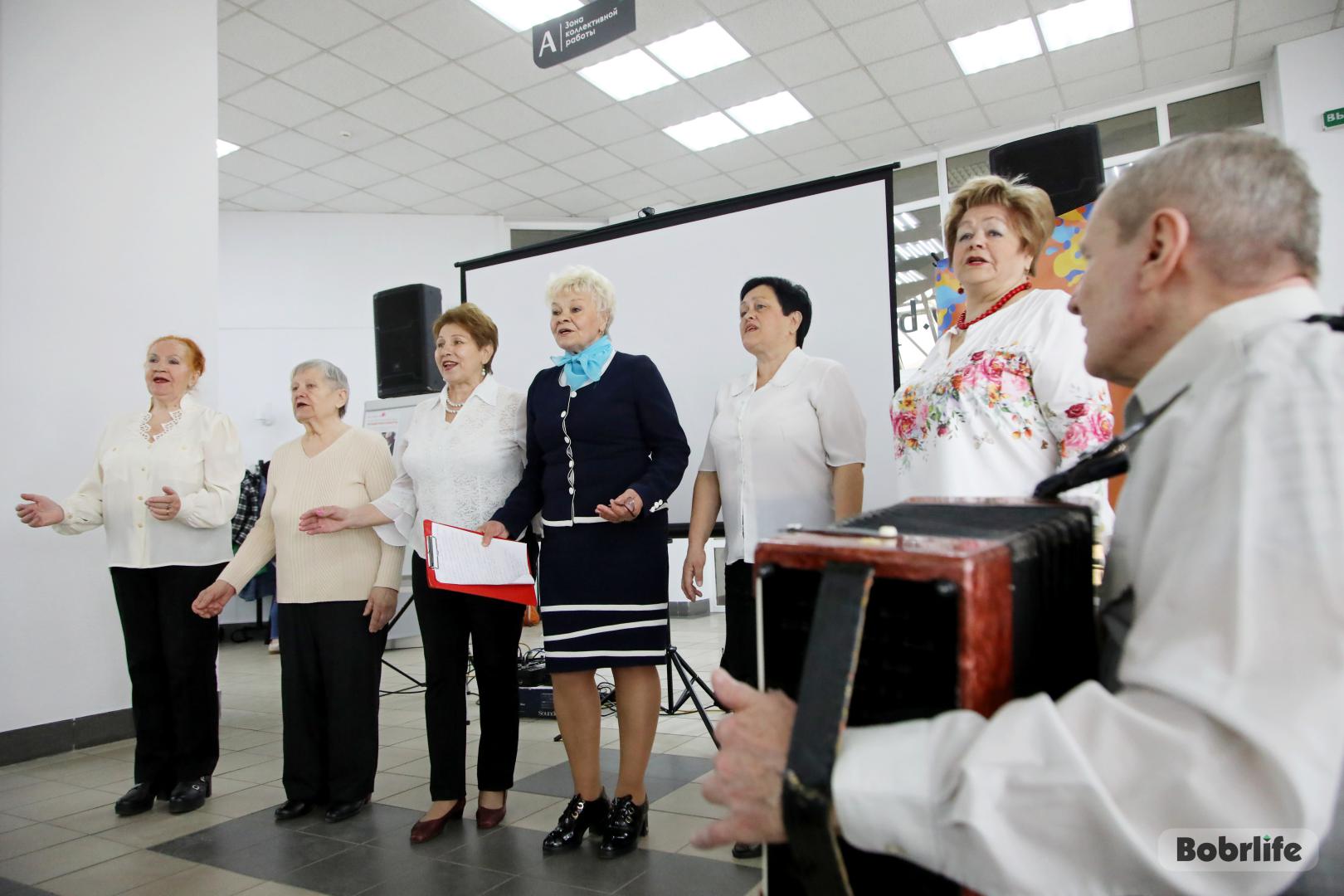 «Пасхальная радость» в Бобруйске. В ЦБУ №624 Белагропромбанка с теплом и заботой прошла весенняя встреча для людей пенсионного возраста и инвалидов