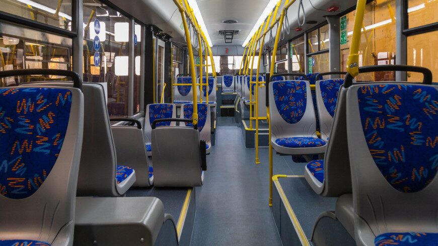 Узнали, как в преддверии длинных выходных и Радуницы, когда принято посещать кладбища, будет организована работа транспорта в Бобруйске