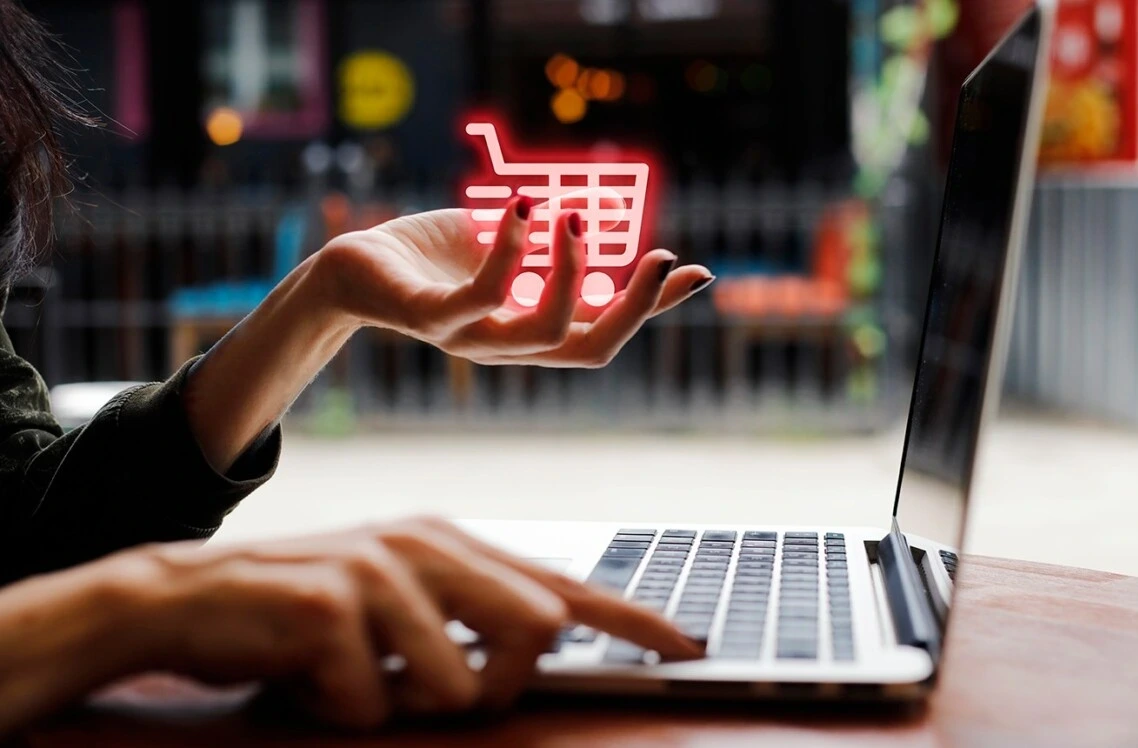 Онлайн-мошенничество: как не стать жертвой поддельных продавцов. Вот что советуют правоохранители