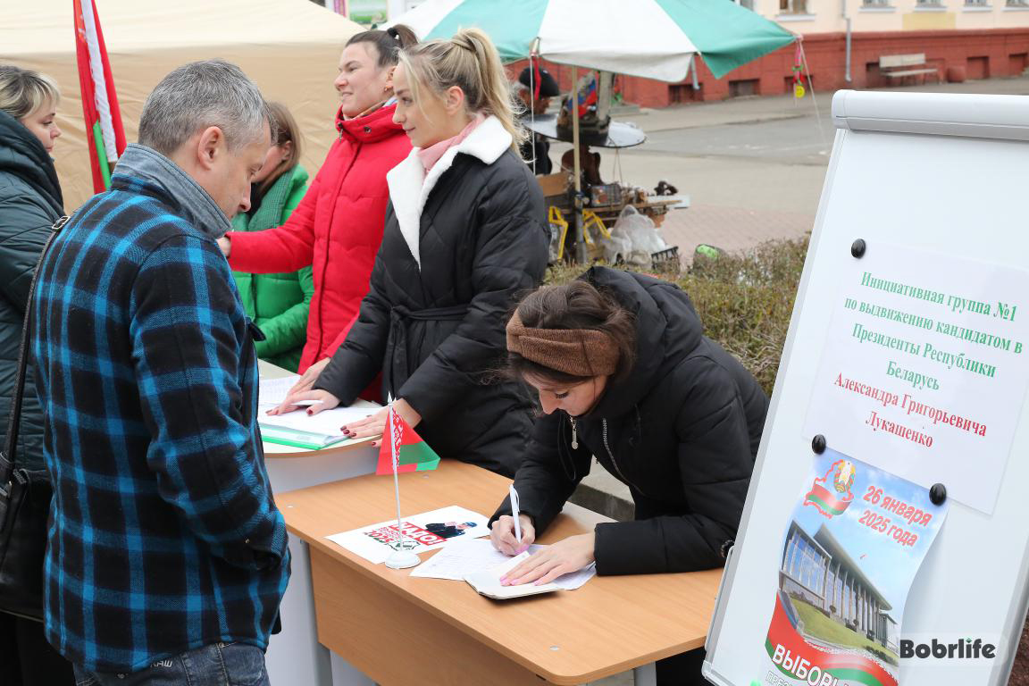 С 7 по 21 декабря ЦИК будет принимать документы для регистрации кандидатов. А пока продолжается сбор подписей