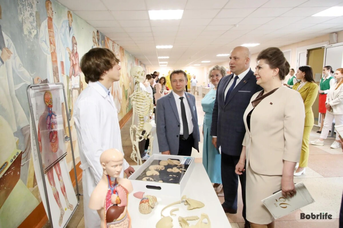 На страже милосердия: Бобруйский медицинский колледж отпраздновал 95-летний юбилей