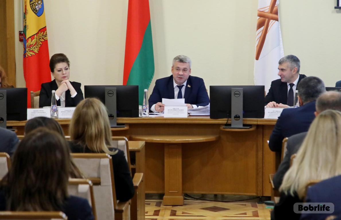 Мониторинг кадров. На заседании горисполкома обсудили кадровое обеспечение в организациях