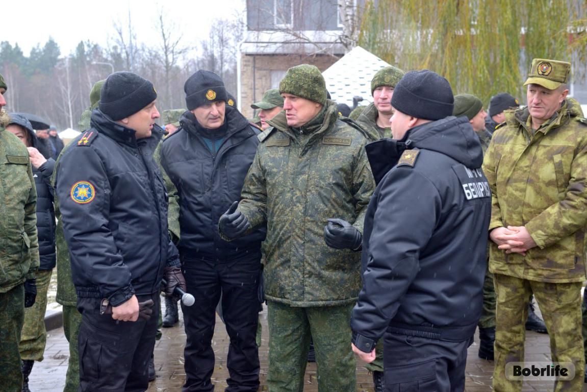 От теории — к практике. Плановые учения МЧС по ресурсному обеспечению продолжились на полигоне возле ПАСП №2